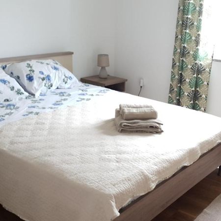 Apartman Lena Πούλα Εξωτερικό φωτογραφία