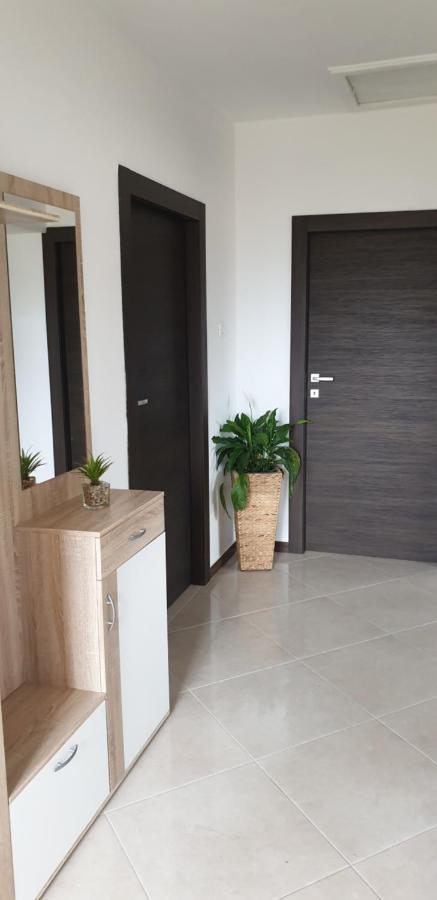 Apartman Lena Πούλα Εξωτερικό φωτογραφία