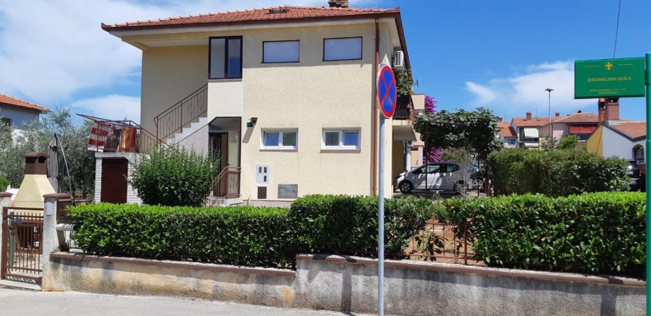 Apartman Lena Πούλα Εξωτερικό φωτογραφία