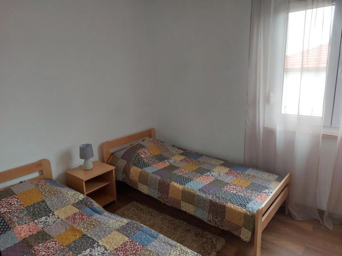 Apartman Lena Πούλα Εξωτερικό φωτογραφία